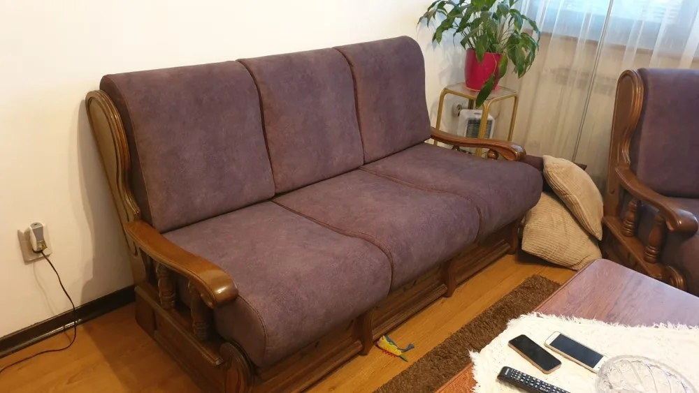 Kutne garniture, trosjedi, dvosjedi i kreveti — rad 32, tapeciranje Romana