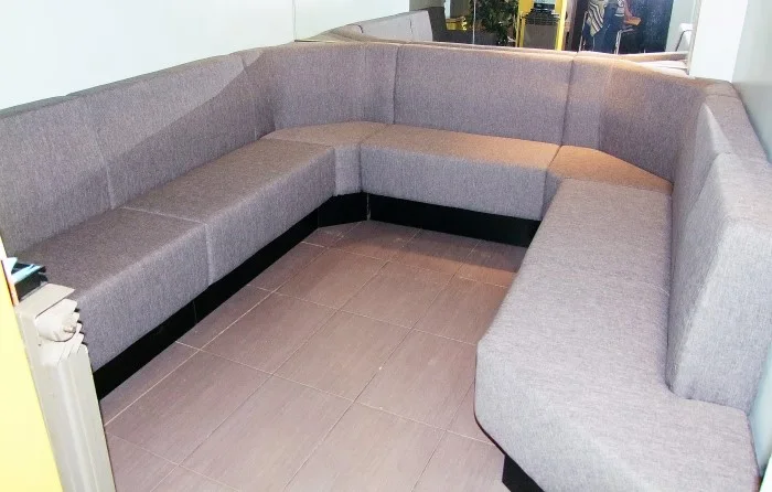 Caffe bar Sonata — rad 5, tapeciranje Romana