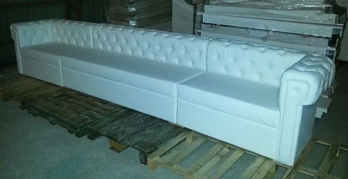 Chesterfield klupe izrađene po mjeri — rad 4, tapeciranje Romana