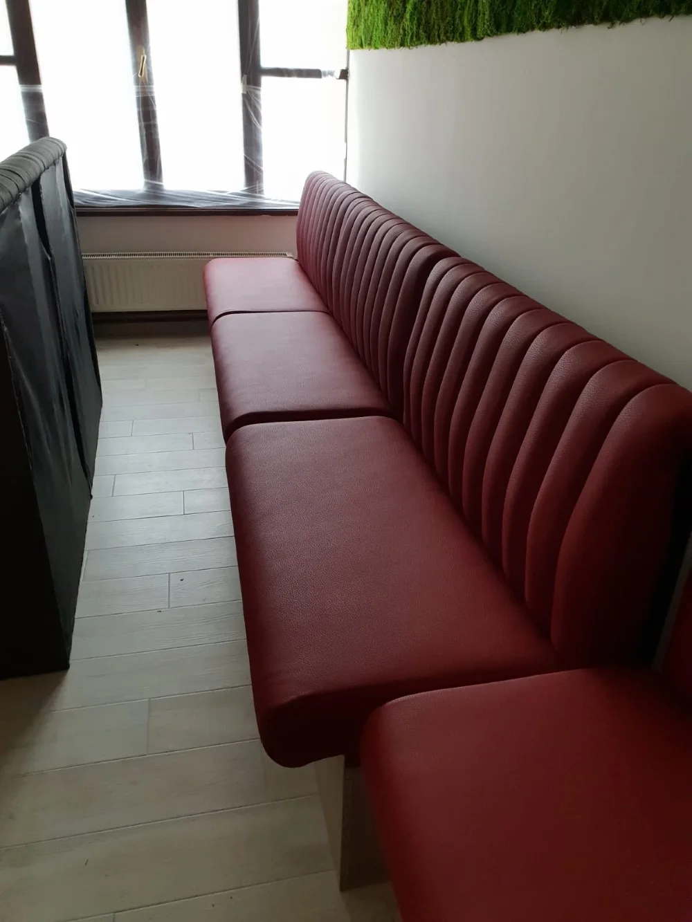 Latino-bar-Križevci — rad 7, tapeciranje Romana